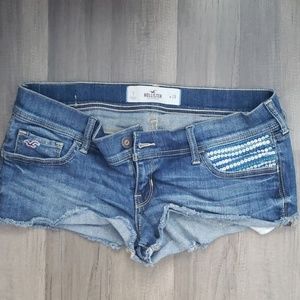 Hollister Short Shorts. Size 7